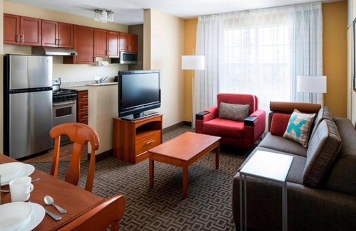 Milpitas House | Make the Most of an Extended Stay in Milpitas, CA