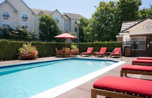 Milpitas House | Make the Most of an Extended Stay in Milpitas, CA