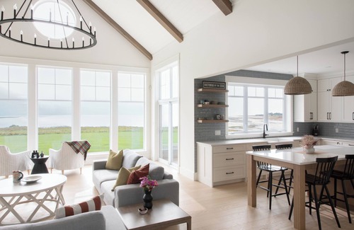 Victoria House | Make This Your “New Normal"