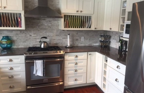 Minett Cottage | Make your Memories Waterfront Cottage