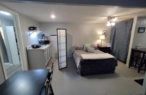 Idyle Hour Acres House | Make Yourself at Home