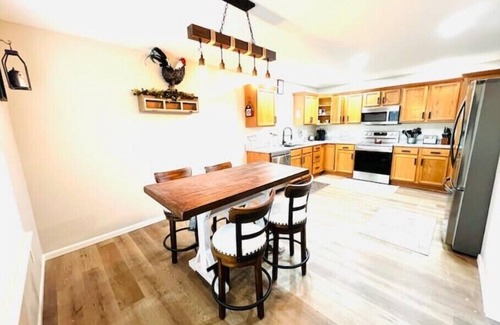 Ozark House | Make Yourself at Homen