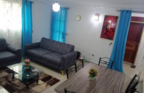 Douala Apartment | Makeena Berry Cosy Mboa - MOLYKO