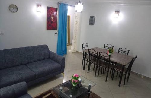 Douala Apartment | Makeena Berry Cosy Mboa - MOLYKO