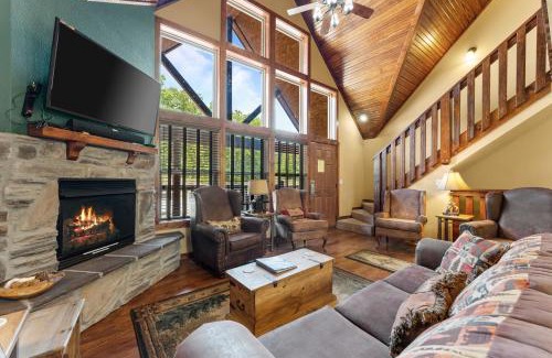 Reeds Spring House | Makin Memories Lodge Cabin