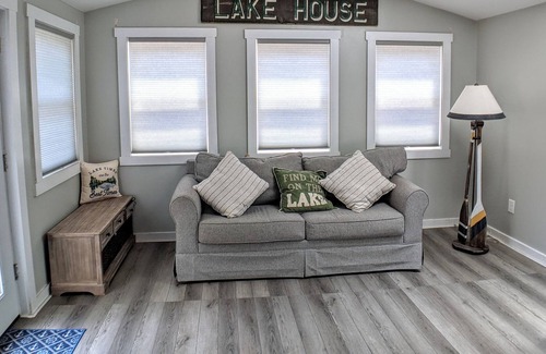 Lochmere House | Makin' Memories with beach access and dock on Silver Lake!