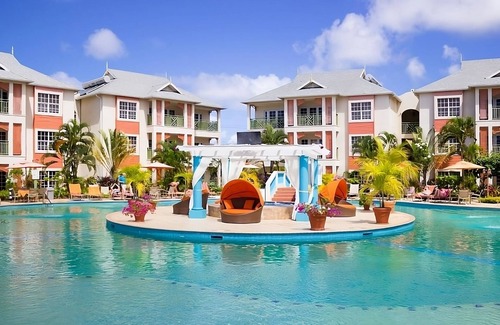Rodney Bay Hotel | Making The Best Memories Along The Way! Outdoor Pool, Free Parking, Onsite Spa