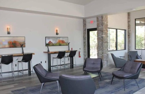 Camp Verde House | Making The Best Memories Along The Way! FREE Parking, Pool, Pets Allowed!