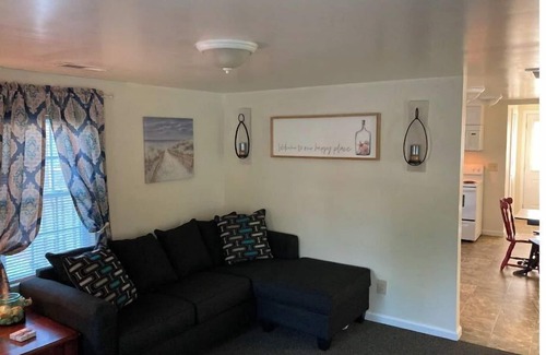 Jacksonville House | Making Waves