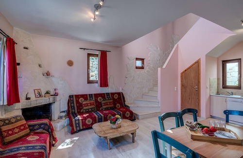 Makry Gialos House | Makrigialos: Athena 3 bedroom Holiday Villa with Private Swimming Pool, Wifi