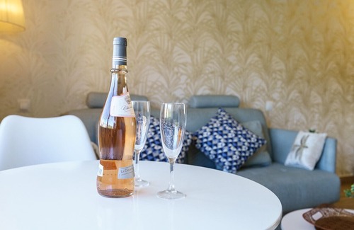 Carihuela Apartment | MalagaSuite Studio Beach&Pool