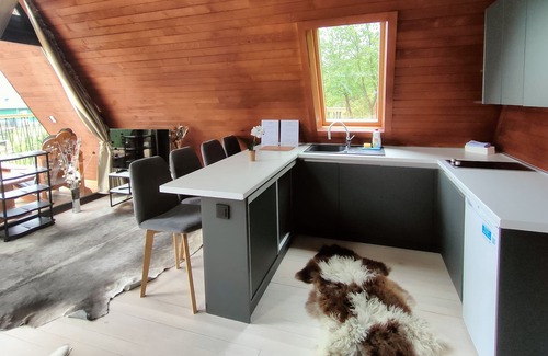 Zenica-Doboj Canton Cabin | Malak Farma