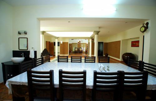 Aranmula House | Malakkarethu House