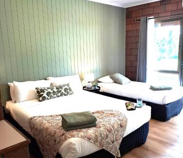 Malanda Hotel | Malanda Lodge