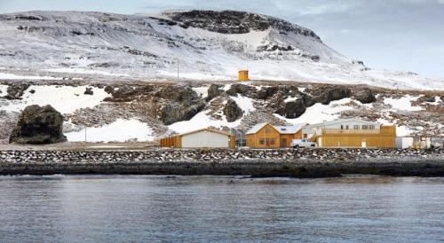 Drangsnes House | Malarhorn Accommodations