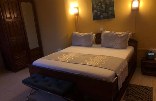 Tema House | Malbert Inn
