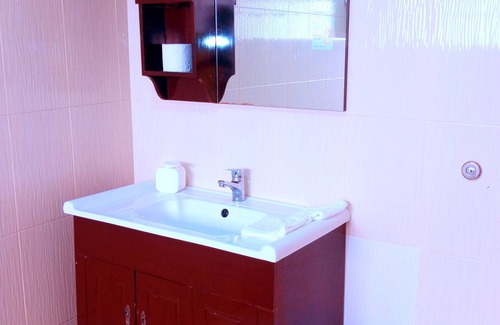 Tema House | Malbert Inn