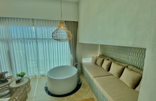 Khlong Khut Hotel | Maldives Beach Resort