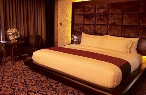 Bang Kruai Hotel | Maleewana Hotel & Resort