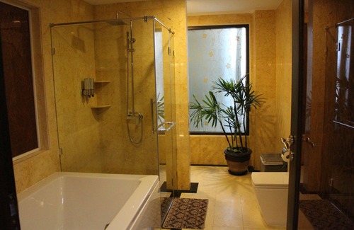 Bang Kruai Hotel | Maleewana Hotel & Resort