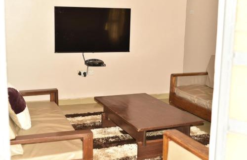 Moshi House | Maleto's Luxury Home