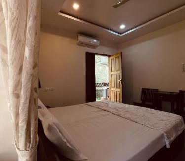 Kozhikode House | Maleyam Homestay Riverside