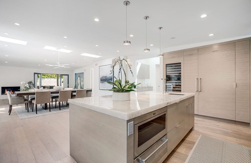 Malibu House | Malibu Beach House with ocean and mountains views with cooling Pacific breezes