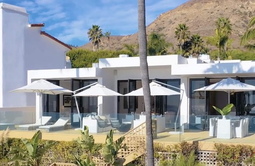 Western Malibu House | Malibu Luxury Private Modern Oceanfront Beach House