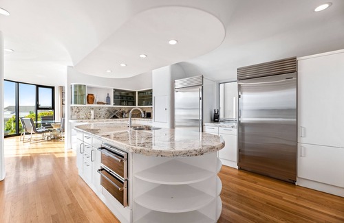 Western Malibu House | Malibu Oceanview Villa. Only Steps to the Beach!