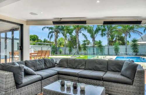Moama House | Malibu Palms - Echuca Holiday Homes