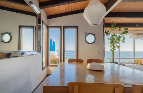 Western Malibu House | Malibu Villa with Beach Access and Ocean View
