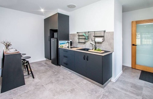 Agnes Water Apartment | Malie - Stylish Studio in Central Agnes Water