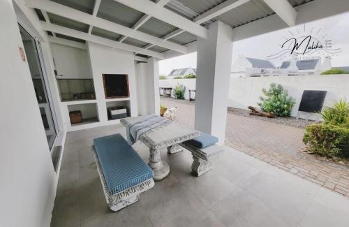 Dwarskersbos Apartment | MALIKA Self Catering #Loadshedding free #