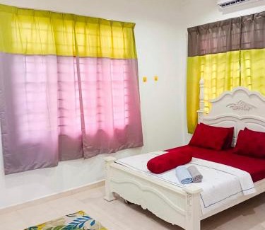 Peringat House | Malin's Homestay Kota Bharu