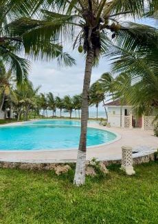 Malindi Marine National Park Resort | Malindi 4bedroom Beachfront