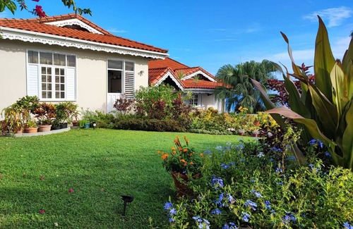 Bacolet House | Malindi Villa is located on a cool quiet hill at Bacolet Point