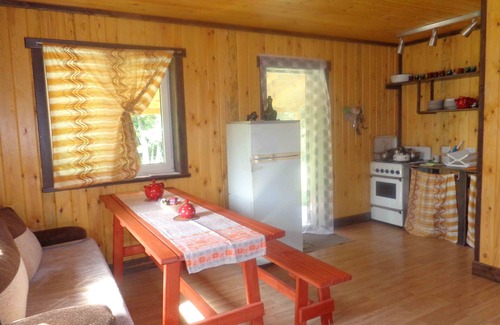 Narach Cottage | Malinovka Homestead - Rustic Dream in the Pinewoods
