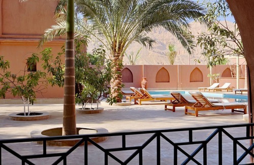 Luxor House | Malkata House - Luxe Desert ground floor Suite: Pool & Dine