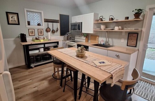 Rockwood Apartment | Mallard Dock 1 at Watts Bar Lake