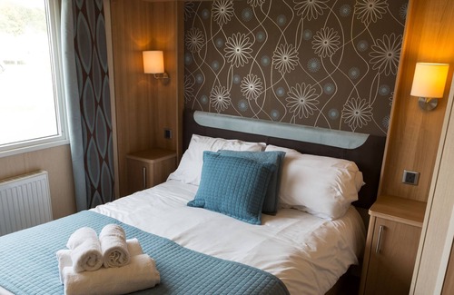 Cirencester Cabin | Mallard Lettings