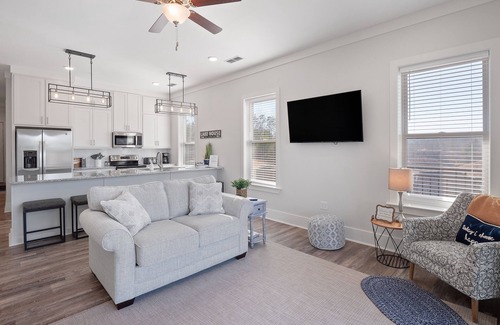 Cullman House | Mallard Pointe 100: 3 BR, 3 BA in Cullman, Sleeps 8