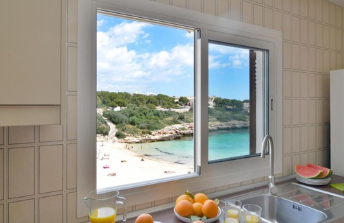 Cala Marcal Apartment | Mallorca front line apartment with terrace