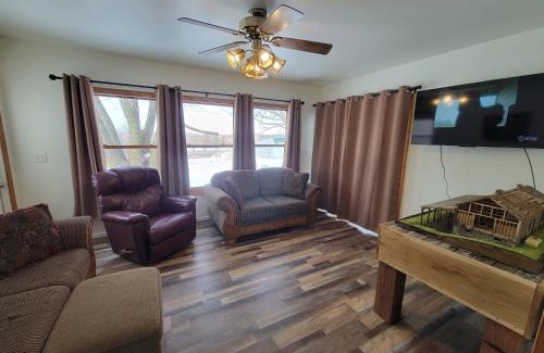 Chariton House | Mallory Estate