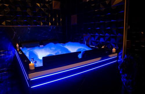 Bevons Apartment | MaLoveRoom