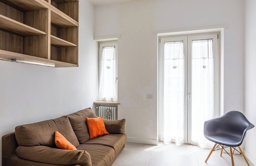 Naples City Centre Apartment | Malta Modern and Lovely Flat with parking