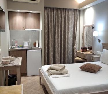 Methana House | Maltezos Rooms
