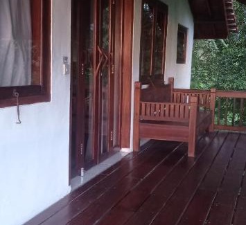 Sekongkang House | Maluk House (1 bedroom)