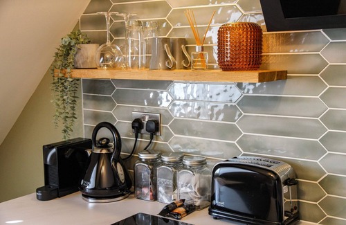 Fernhill Heath Apartment | Malvern Hills Apartment