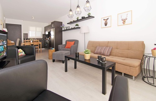 Kapparis Apartment | MALVINA 2Bed Aprt walking distance to MALAMA Golden Sandy Beach