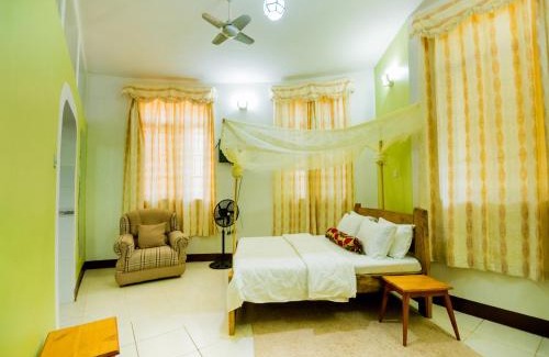 Moshi House | Mama Thea homes